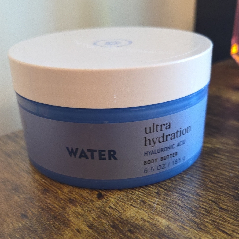 Bath & Body Works Ultra Hydration Body Butter - Blue